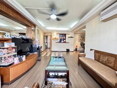 For Sale - 33 Chai Chee Avenue