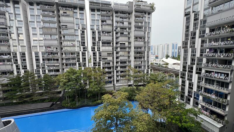 Nice pool view and good clearance