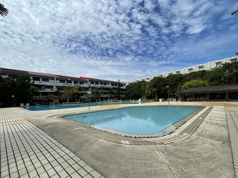 Nim Gardens, 71 Nim Road, 3 Bedrooms, 2,217 sqft, Condominium For Rent, by LIU Chen Yin, 60171671 - Swimming Pool - PropertyGuru.com.sg