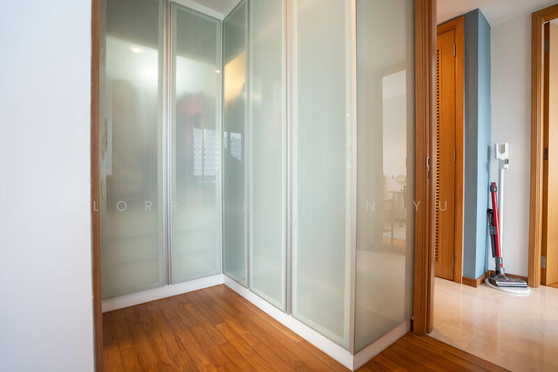 Walk-in Wardrobe Area