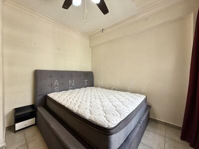 For Rent - 898A Woodlands Drive 50