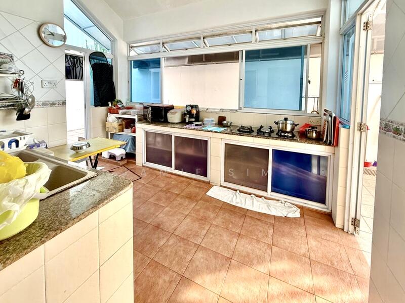 Wet Kitchen