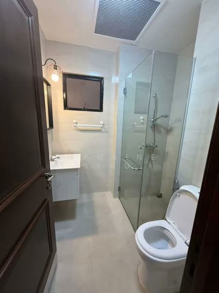 Dover Parkview, 30 Dover Rise, Room Rental, 150 sqft, Condominium For Rent, by Jermaine Seng, 60171773 - Bathroom - PropertyGuru.com.sg