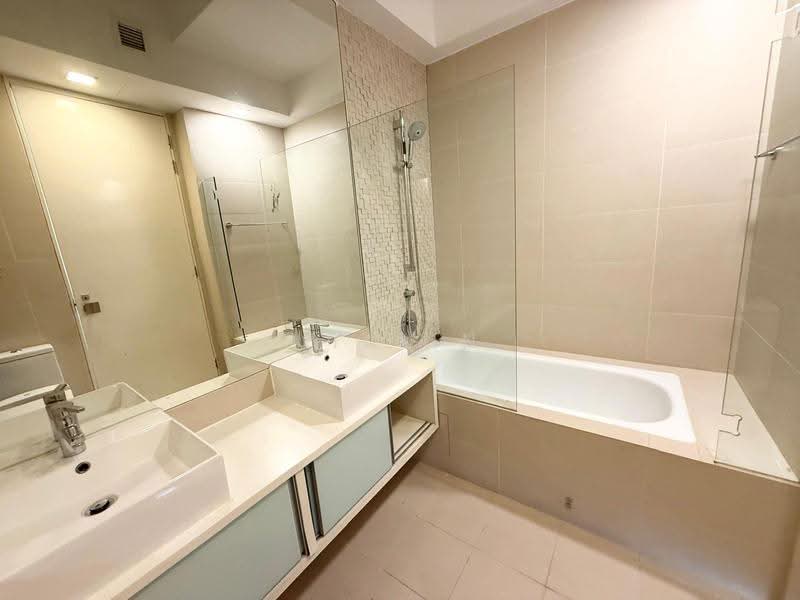 Cubik, 81 Lorong K Telok Kurau, East Coast / Marine Parade, 4 Bedrooms, 2,120 sqft, Apartment For Rent, by Jialin Huang, 60171780 - Bathroom - PropertyGuru.com.sg