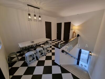 For Sale - 9999 Years Leasehold Apartment at Serangoon Road