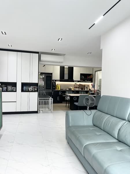 36 Margaret Drive HDB Flat For Sale at S$ 1,530,000 | PropertyGuru Singapore - Living Room