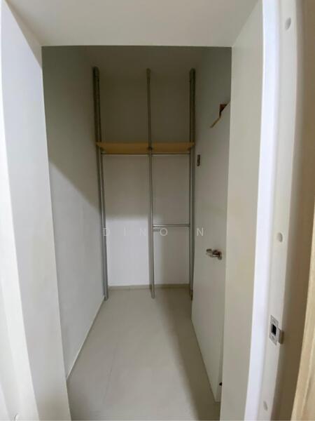For Rent - Hills TwoOne