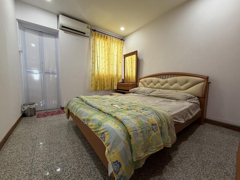 For Sale - 820 Tampines Street 81