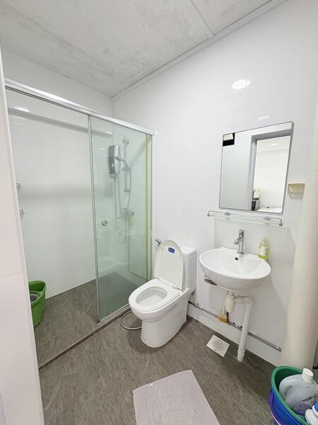 Common Bathroom