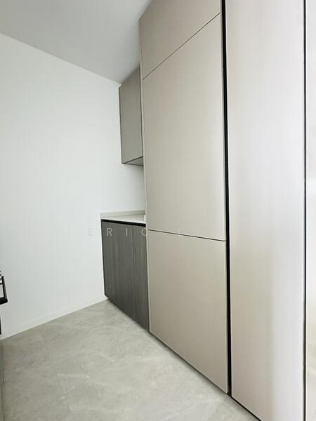 Bulit in Fridge