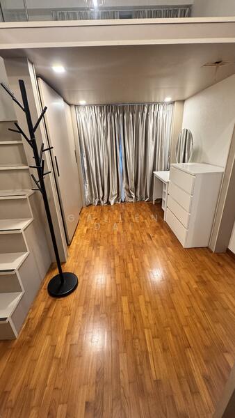 J Gateway, 2 Gateway Drive, 2 Bedrooms, 990 sqft, Condominium For Rent, by Gallen Dai, 60172416 - Bedroom - PropertyGuru.com.sg