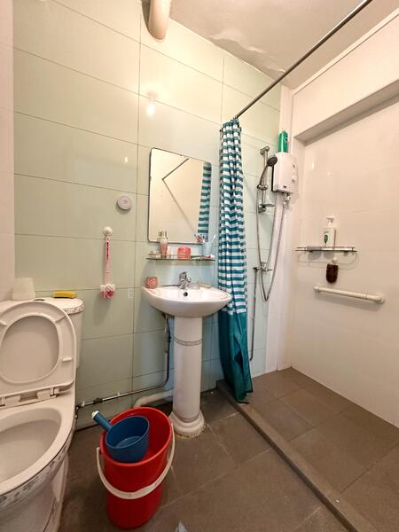 For Sale - 241 Hougang Street 22