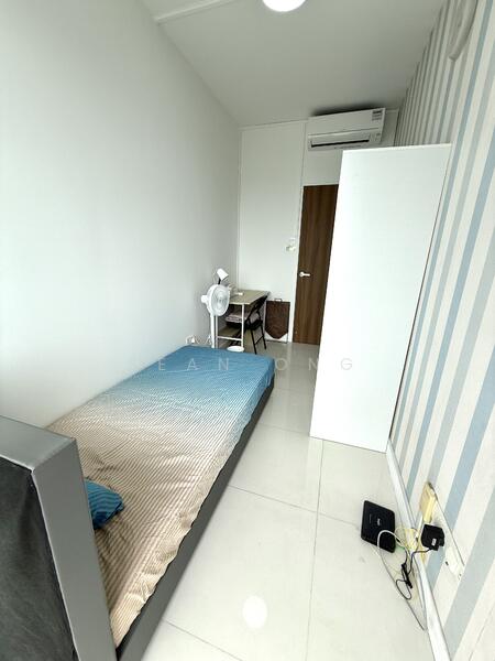 For Rent - The Centris