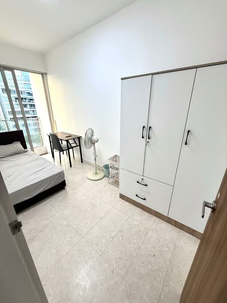 The Centris, 83 Jurong West Central 3, Room Rental, 100 sqft, Condominium For Rent, by Sean Ong, 60172517 - Bedroom - PropertyGuru.com.sg