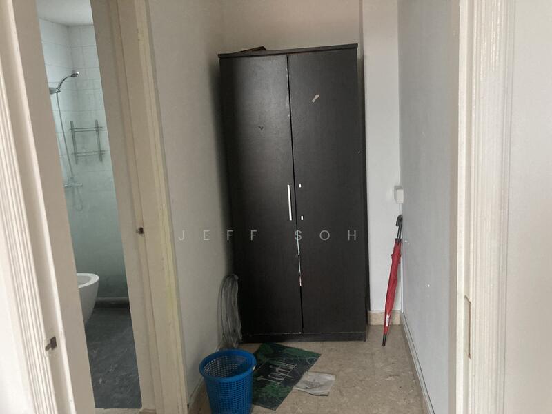 Ever Lodge, 685 Geylang Road, 3 Bedrooms, 1,050 sqft, Apartment For Rent, by Jeff Soh, 60172524 - Bathroom - PropertyGuru.com.sg