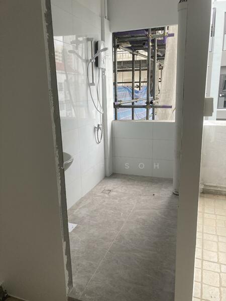 Ever Lodge, 685 Geylang Road, 3 Bedrooms, 1,050 sqft, Apartment For Rent, by Jeff Soh, 60172524 - Bathroom - PropertyGuru.com.sg