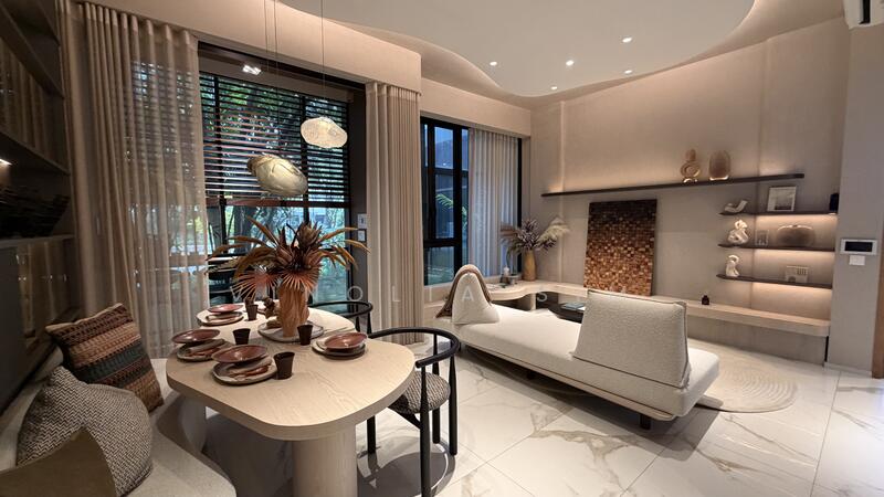 Spacious living and dining landscape