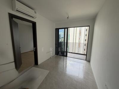 For Rent - Piccadilly Grand