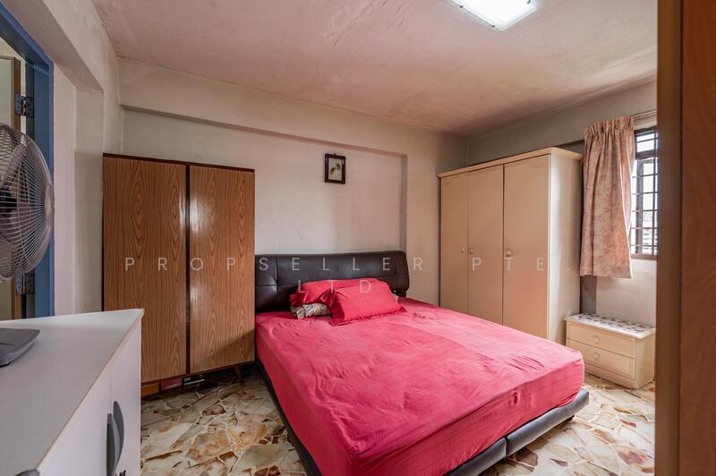 For Sale - 16 Hougang Avenue 3