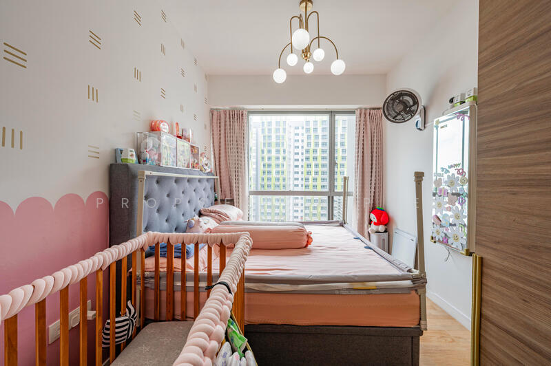 For Sale - Stars of Kovan