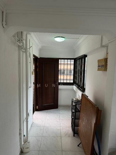 For Rent - 203 Serangoon Central