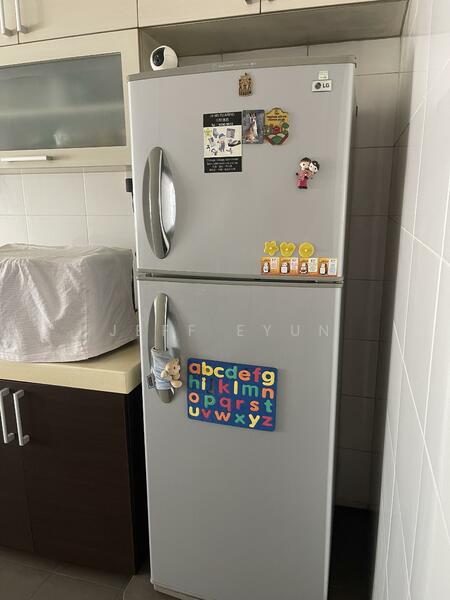 For Rent - 303 Jurong East Street 32