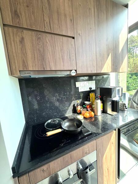 Phoenix Residences, 2-Bedroom Unit for Sale