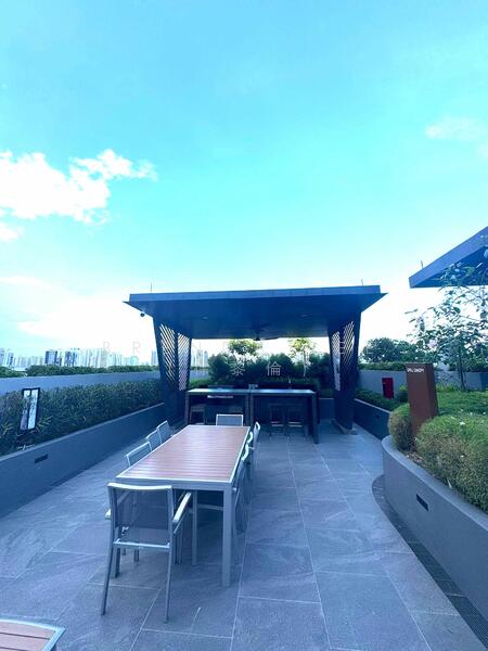 Phoenix Residences, 2-Bedroom Unit for Sale