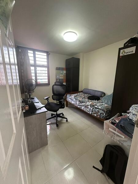 For Rent - 359A Admiralty Drive