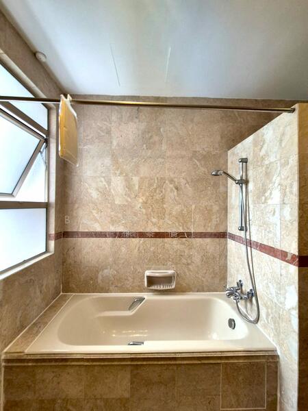 LEONIE CONDOTEL, 4-Bedroom for Rent