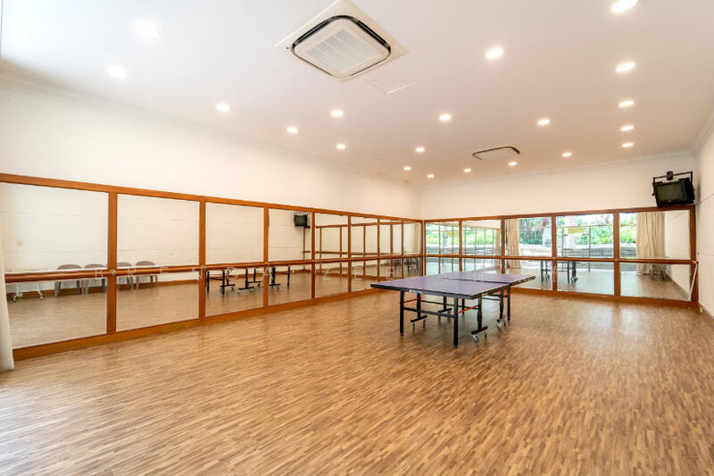 LEONIE CONDOTEL, 4-Bedroom for Rent