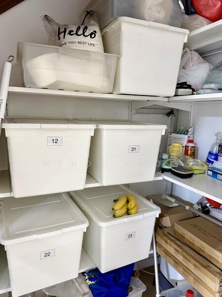 Food/ utensils storage