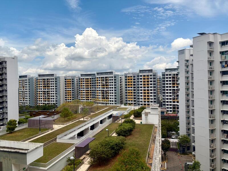 For Rent - 329B Anchorvale Street