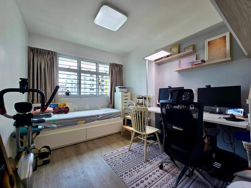 For Rent - 329B Anchorvale Street