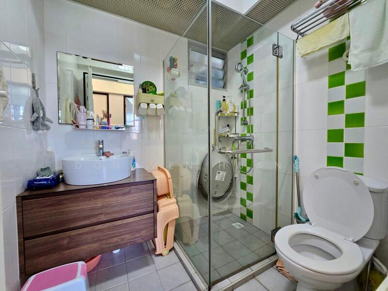 For Rent - 329B Anchorvale Street