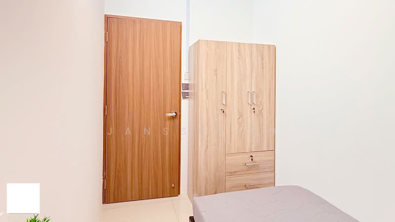 Bedok Residences, 22 Bedok North Drive, Room Rental, 100 sqft, Condominium For Rent, by Janssen Ho, 60173161 - Bedroom - PropertyGuru.com.sg