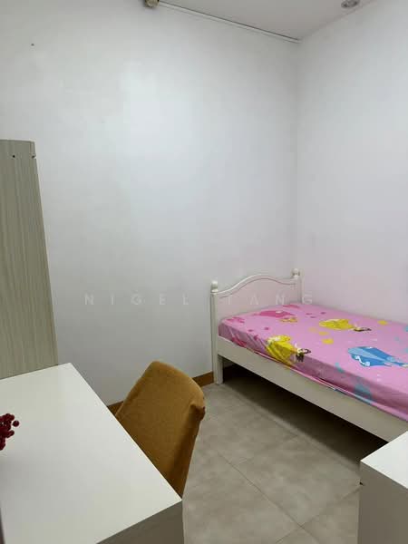 Pasir View Park, 200 Pasir Panjang Road, Room Rental, 120 sqft, Condominium For Rent, by Nigel Tang, 60173190 - Bedroom - PropertyGuru.com.sg
