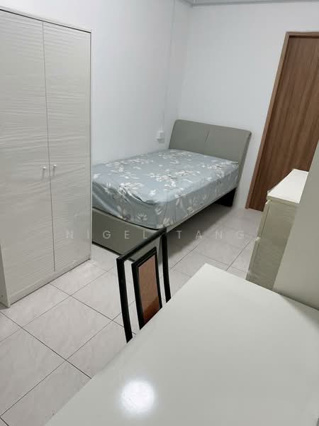 Pasir View Park, 200 Pasir Panjang Road, Room Rental, 120 sqft, Condominium For Rent, by Nigel Tang, 60173190 - Bedroom - PropertyGuru.com.sg