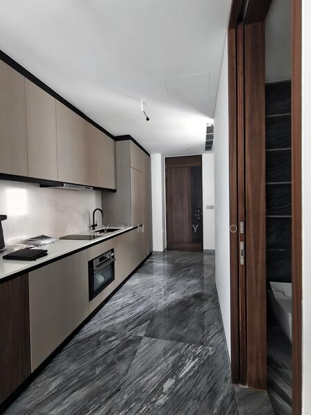 Kitchette -built in fridge, washer dryer