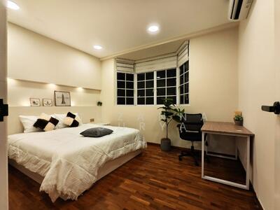 For Rent - Marine Garden