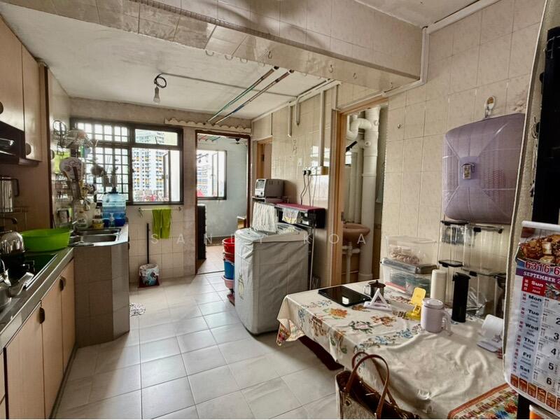 For Sale - 208 Boon Lay Place