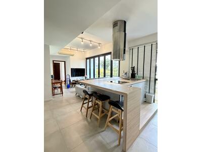 For Sale - One Duchess