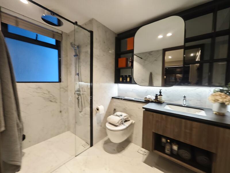 Sample Common Bathroom