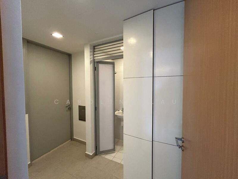 Laundry Yard + WC