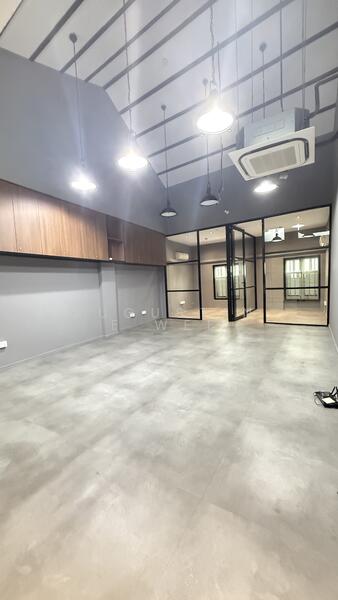 Kampong Glam Shop House, 660 North Bridge Road, 2,300 sqft, Shop / Shophouse For Rent, by Augustine Wee, 60173367 - Living Room - CommercialGuru.com.sg