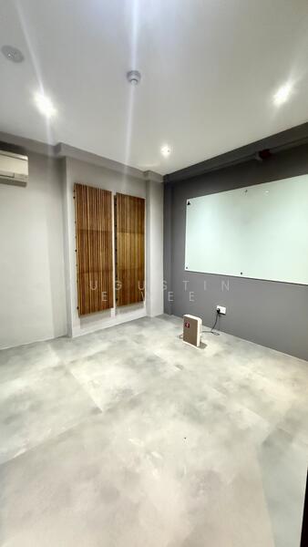 Kampong Glam Shop House, 660 North Bridge Road, 2,300 sqft, Shop / Shophouse For Rent, by Augustine Wee, 60173367 - CommercialGuru.com.sg