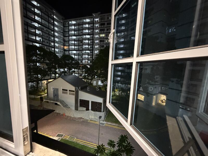 For Sale - 494B Tampines Avenue 9