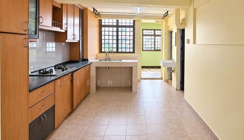 4 Lorong 7 Toa Payoh, 4 Lorong 7 Toa Payoh, Balestier / Toa Payoh, 2 Bedrooms, 732 sqft, HDB Flat For Sale, by Eileen Leong, 60173568 - Kitchen - PropertyGuru.com.sg