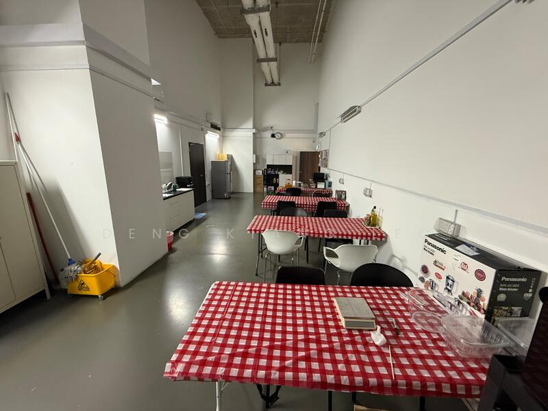 7 Buroh Lane Commonwealth Capital Building, 7 Buroh Lane, 2,188 sqft, Light Industrial (B1) For Rent, by Deng Kiang Leo, 60173604 - Pantry (Optional) - CommercialGuru.com.sg