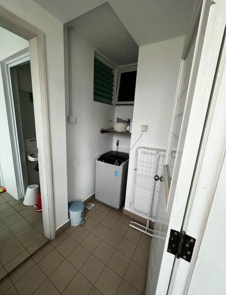 For Rent - Master bedroom for rent near Serangoon Mrt